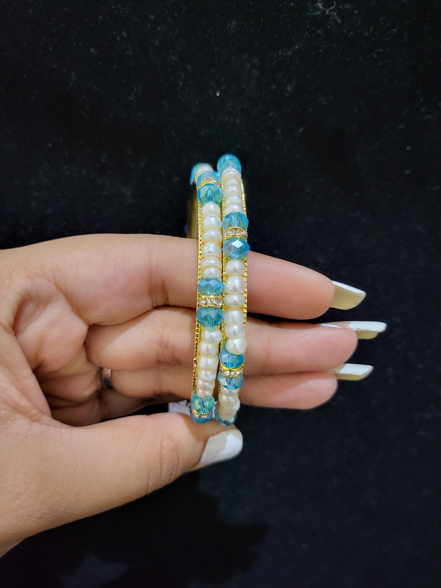 Deal of the day buy pearl set and get bangles free