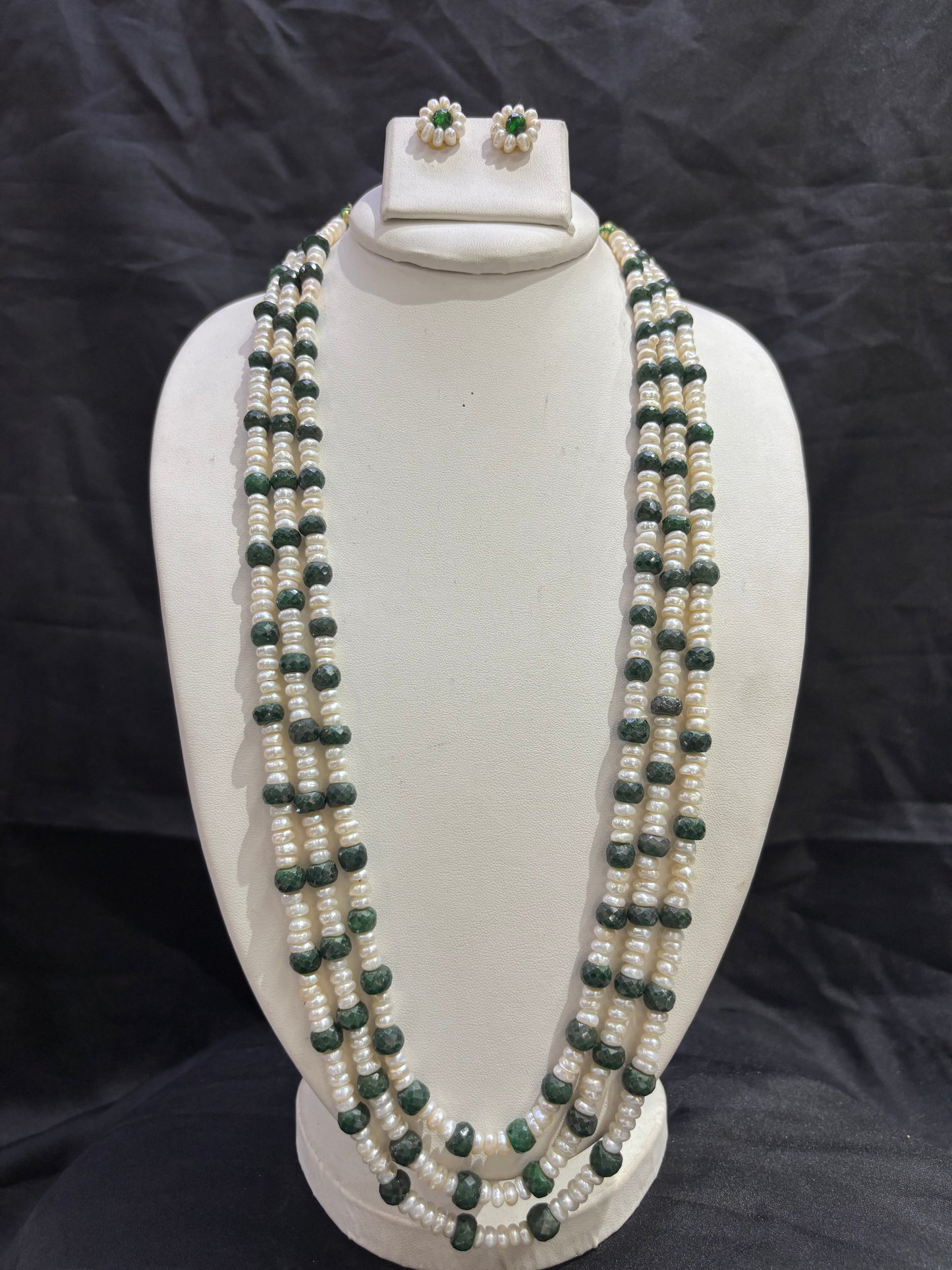 Luxury Emerald Green Faceted Stone & Freshwater Pearl 4-Line Necklace Set