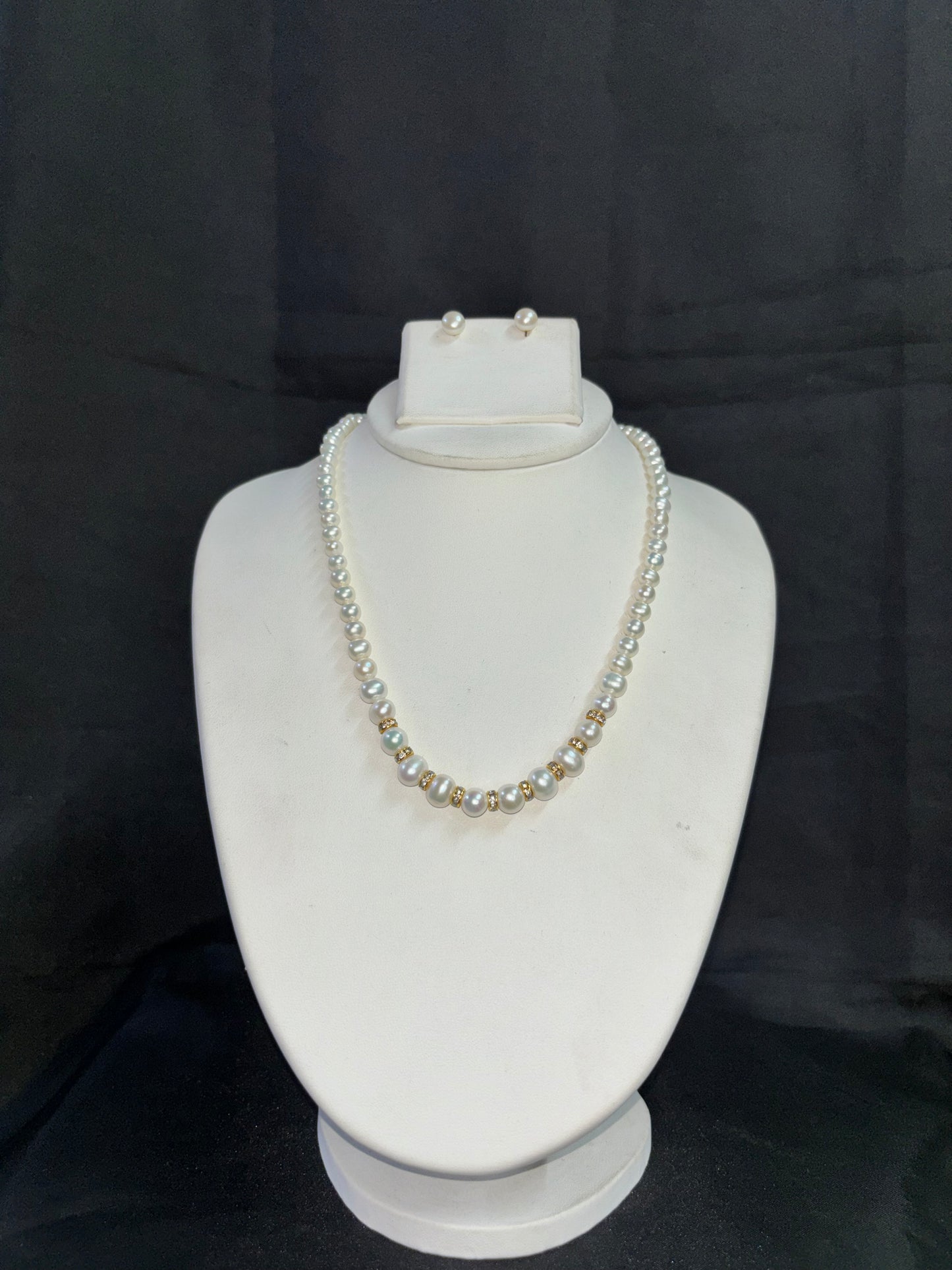 Classic Freshwater Pearl Necklace Set with Crystal Spacers