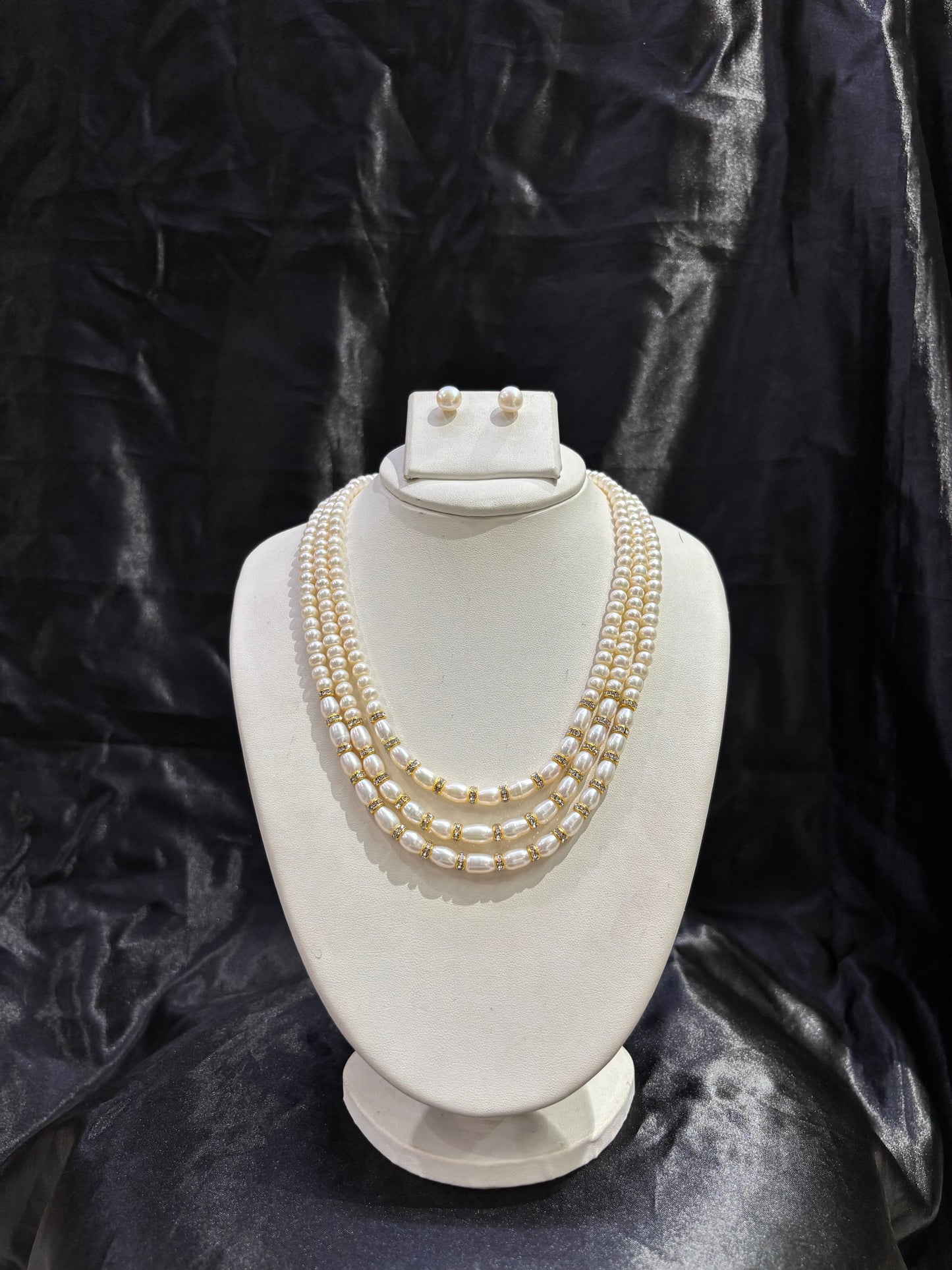 Premium Triple Layer Pearl Necklace Set