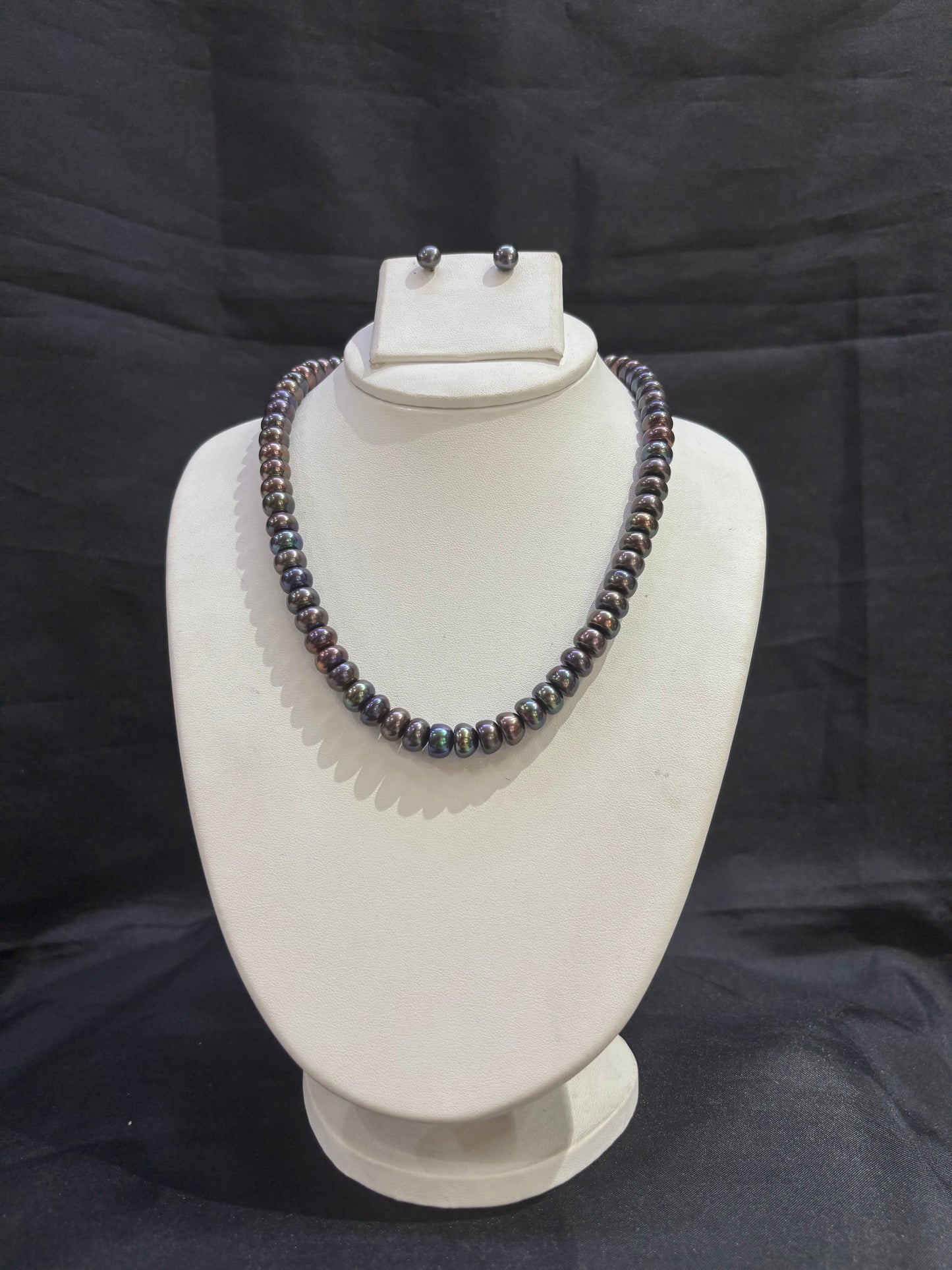 Premium Peacock Freshwater Pearl Necklace Set