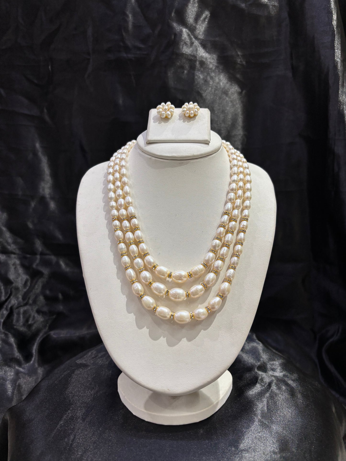 Luxury Four Layer Freshwater Pearl Necklace Set