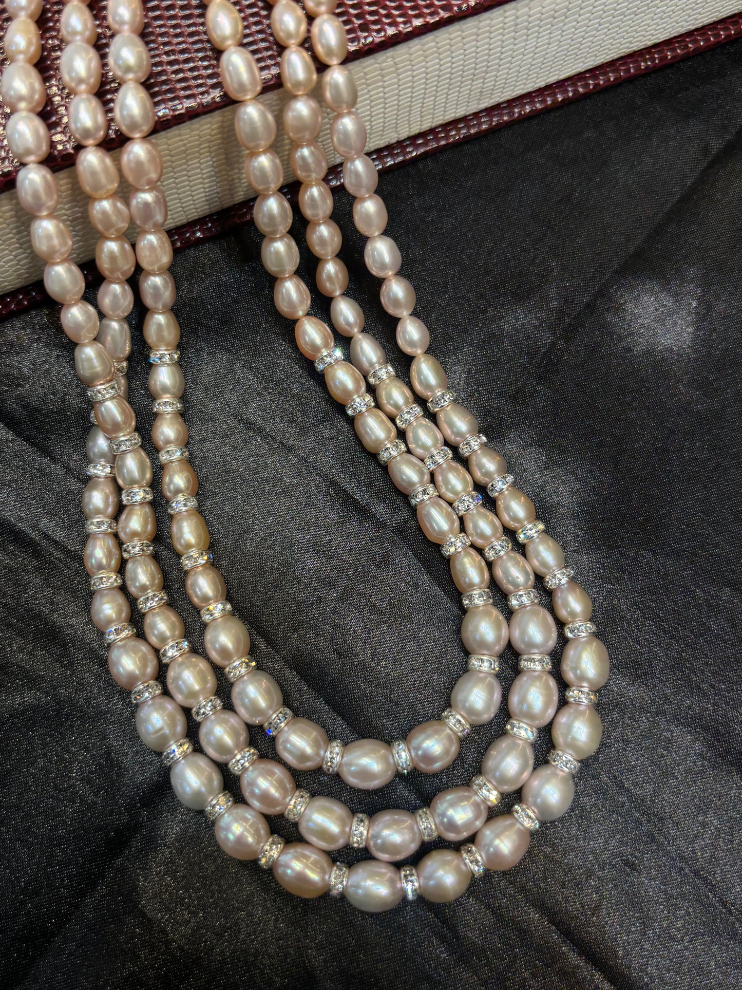 Premium Freshwater Pearl Mala Set