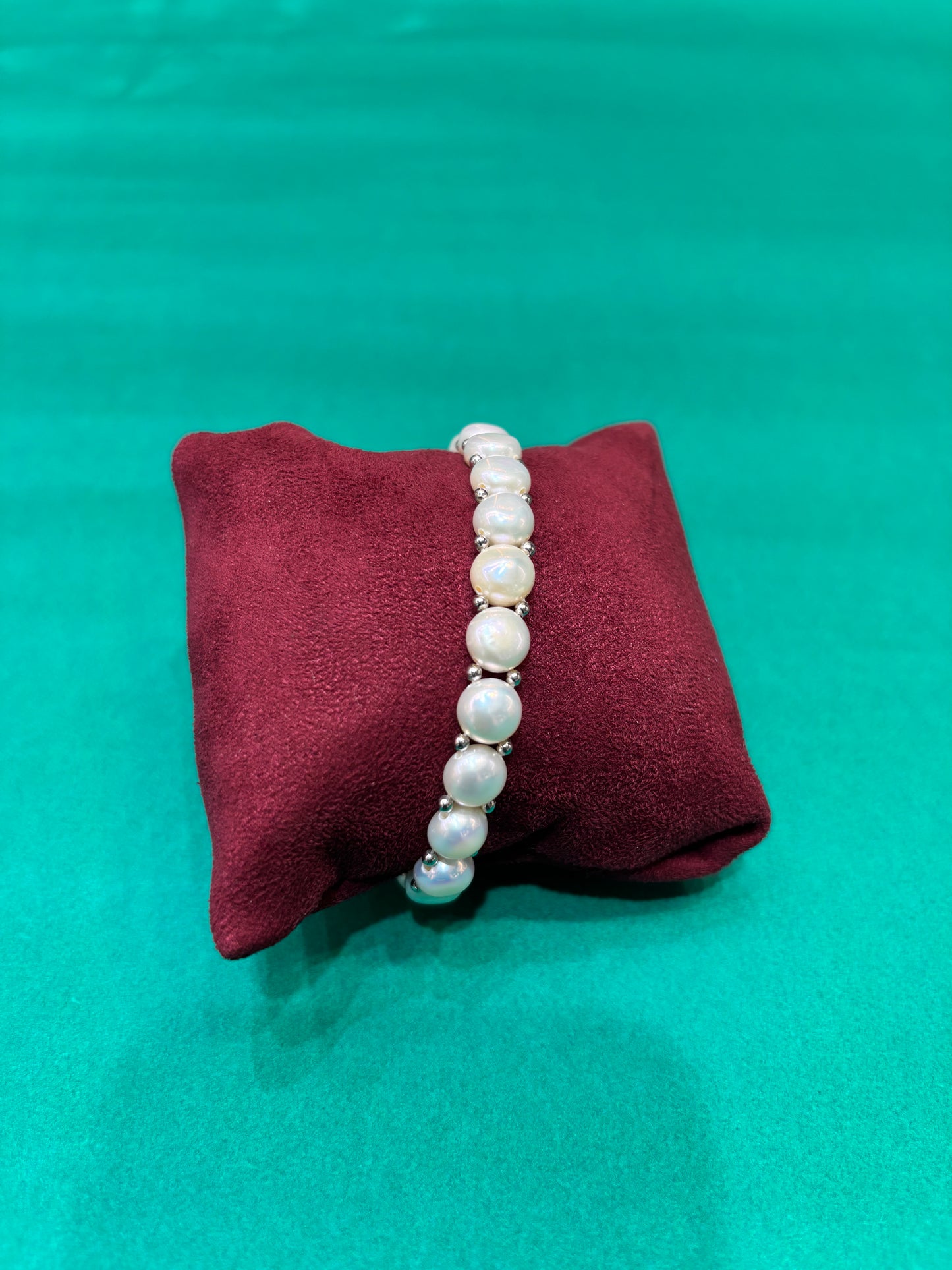 Classic Freshwater Pearl Bracelet – Silver Finish