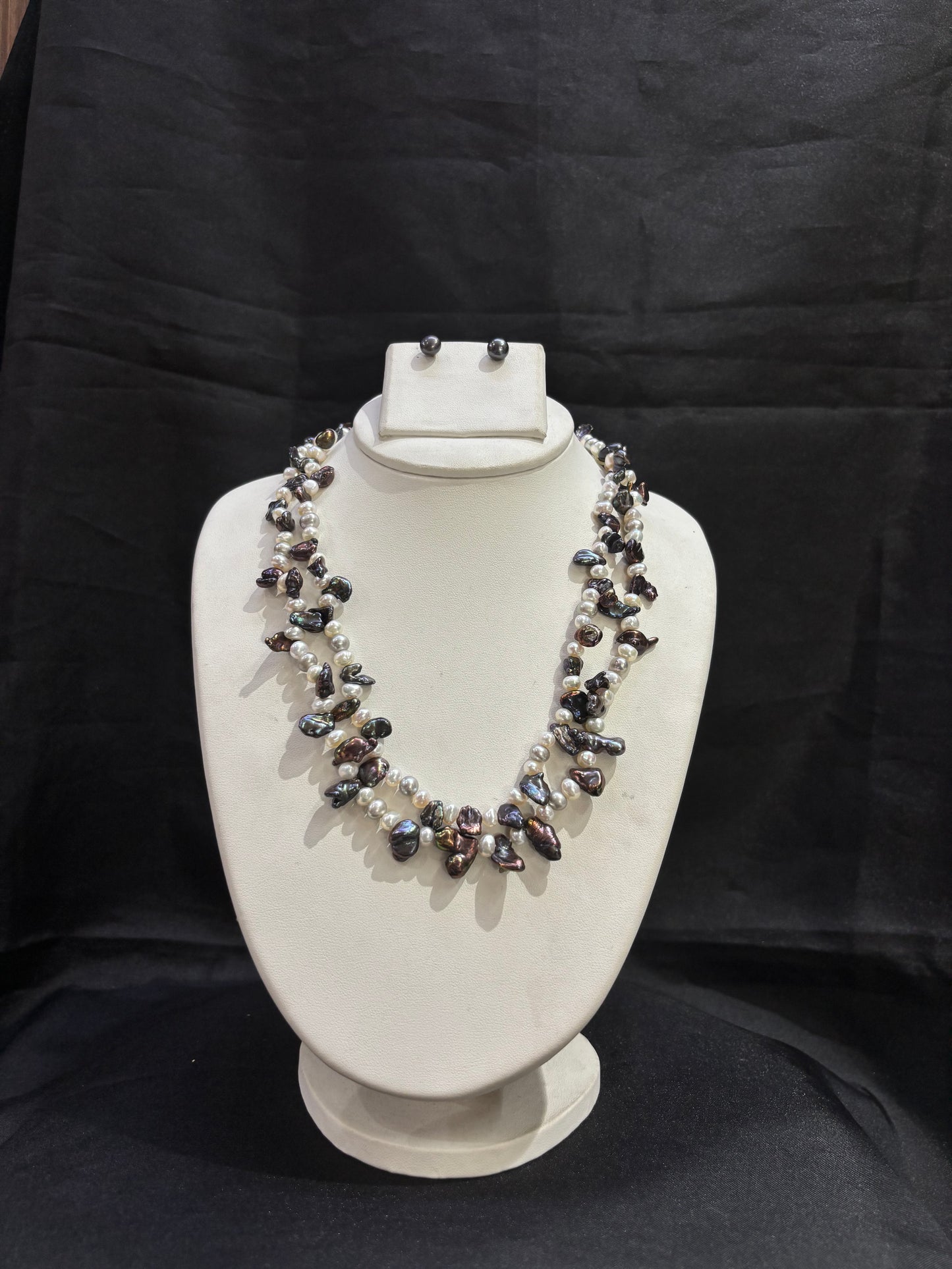 Multi-Layer Peacock Baroque Pearl Necklace Set