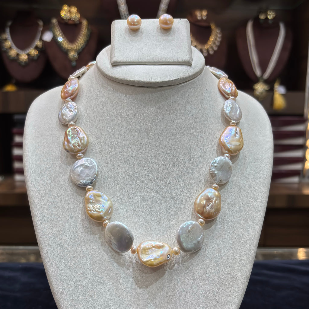 Multicolour Pearl Necklace