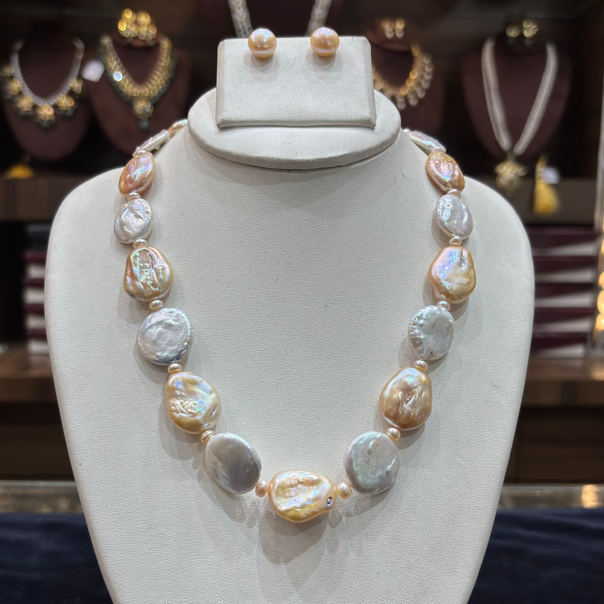 Multicolour Pearl Necklace