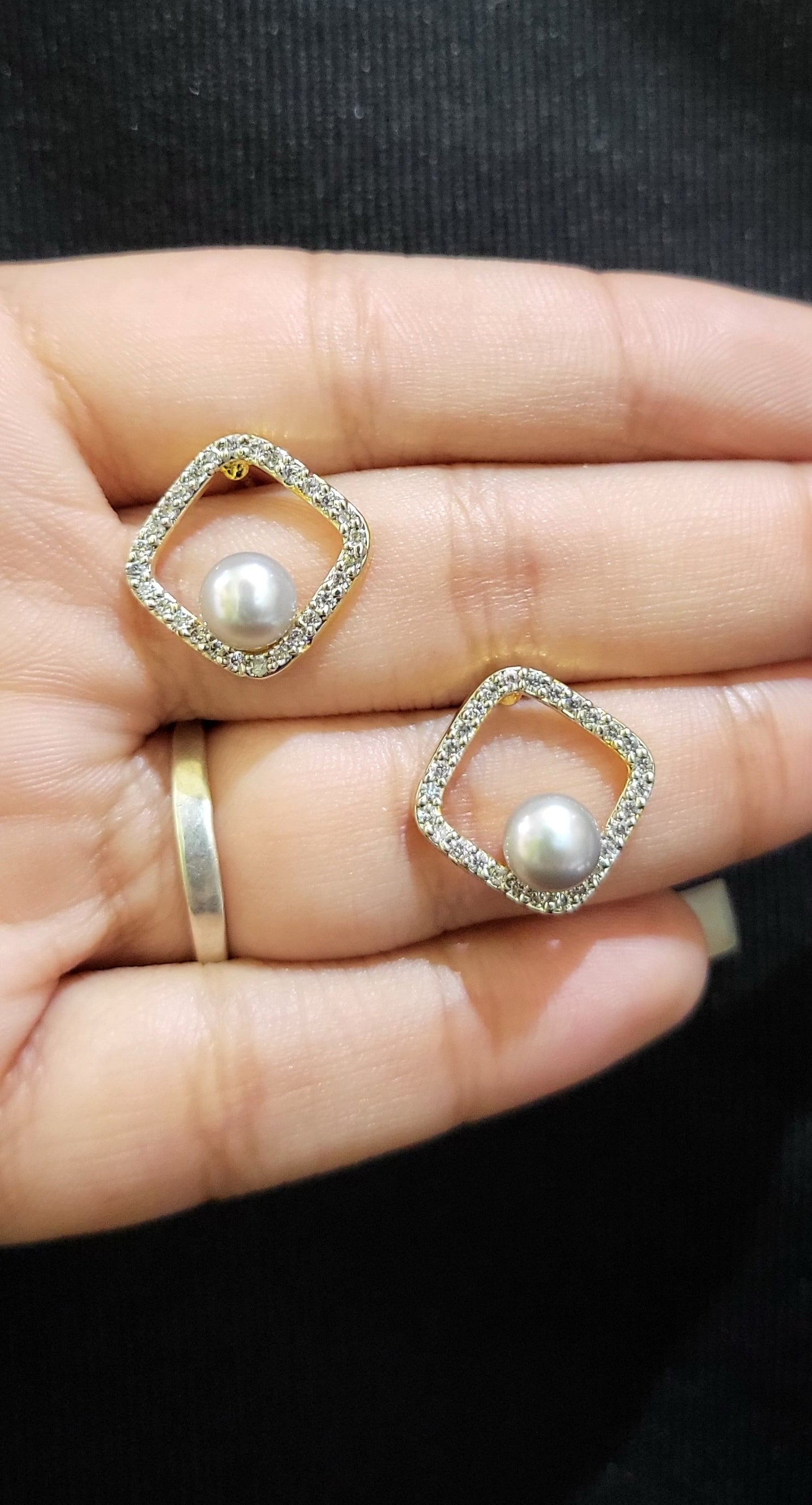 Western Fresh Pearl Earrings | Freshwater Real Pearls