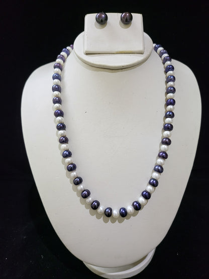 Single Layer Real Pearls Necklace with Blue Stones