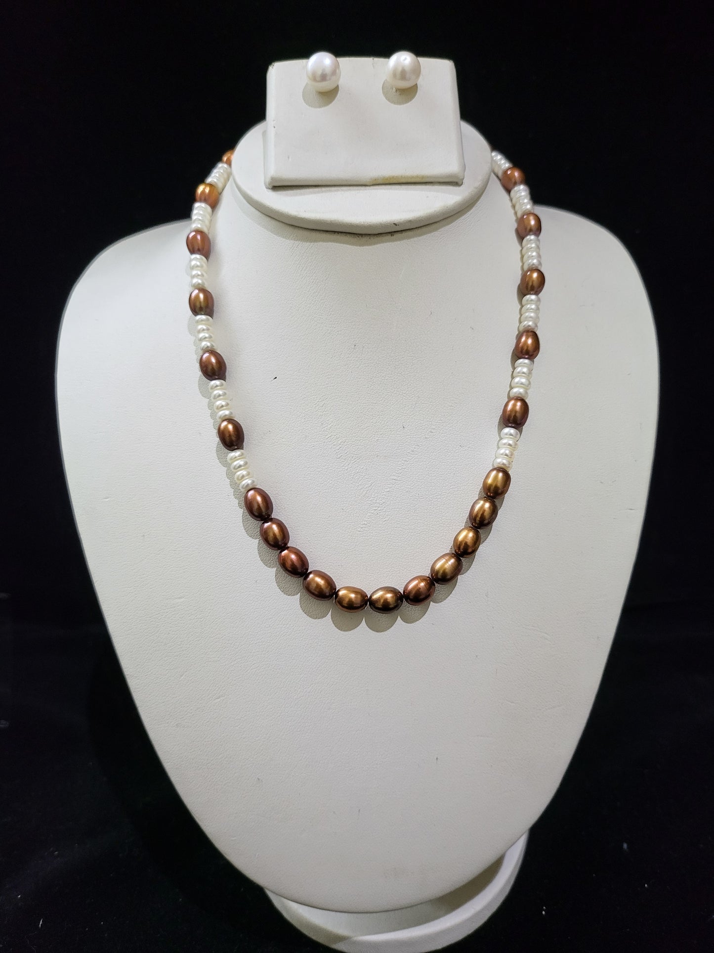 Singe Layer Real Pearls Necklace | White & Brown Pearls