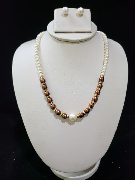 Single Layer Real Pearls Necklace with Brown Pearls