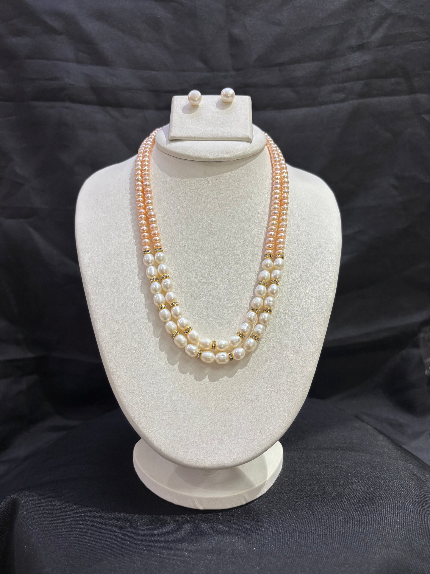 Luxury Triple Layer Freshwater Pearl Necklace Set with Peach Pearl Strands
