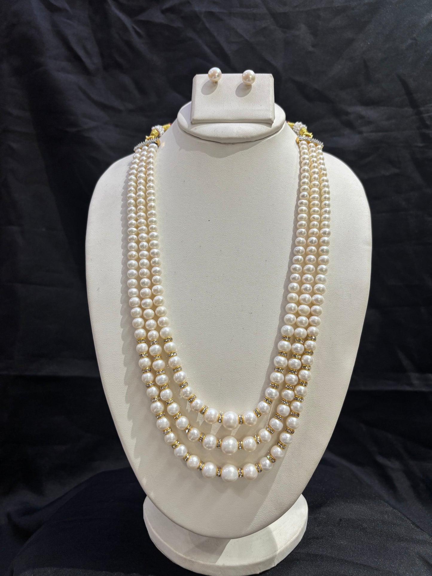 Premium 4-Line Freshwater Pearl Necklace Set with Matching Pearl Stud Earrings