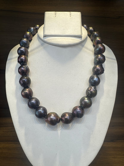 Baroque round pearl necklace premium