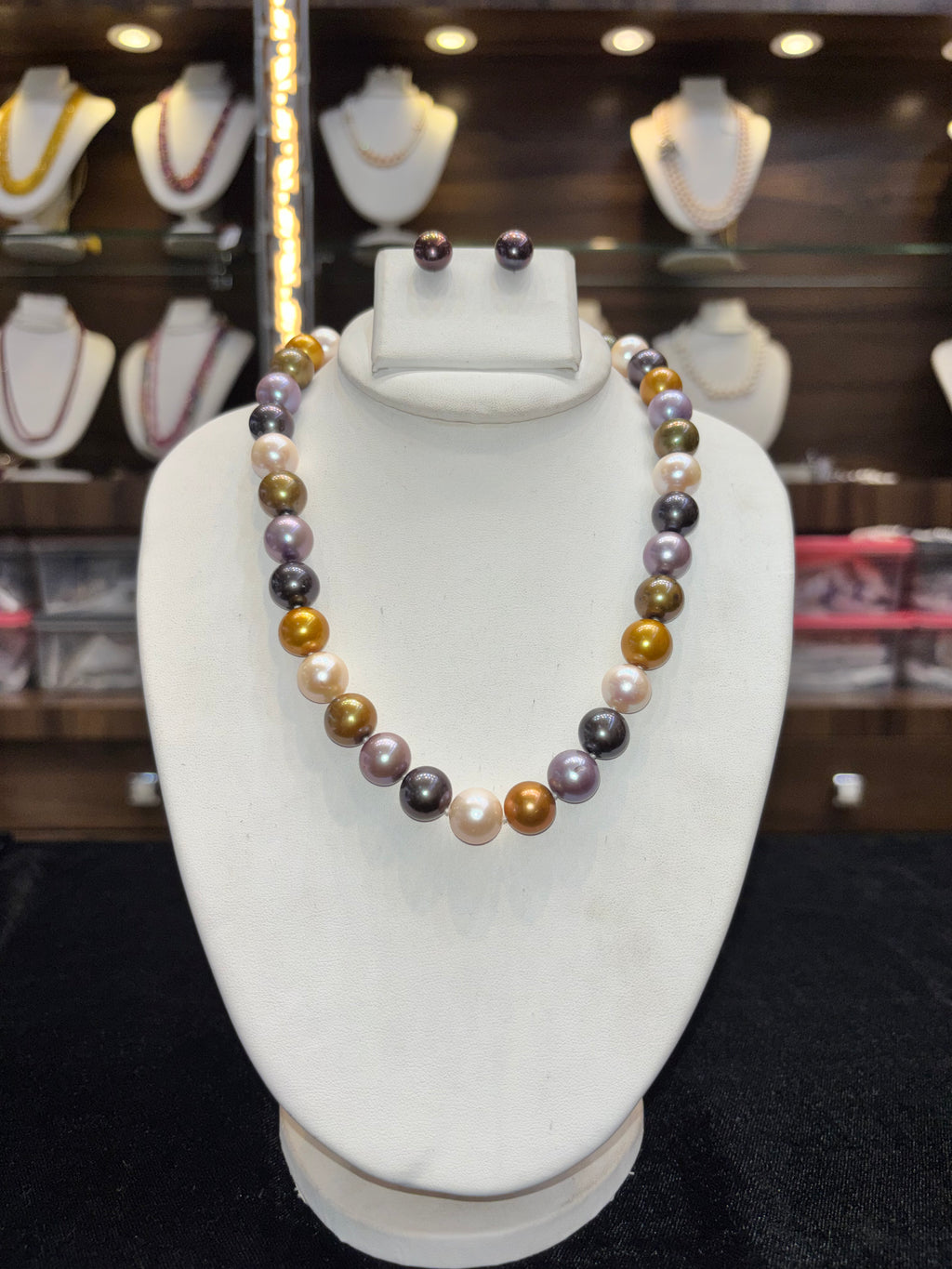 Multicolor Pearl Beaded Necklace Set