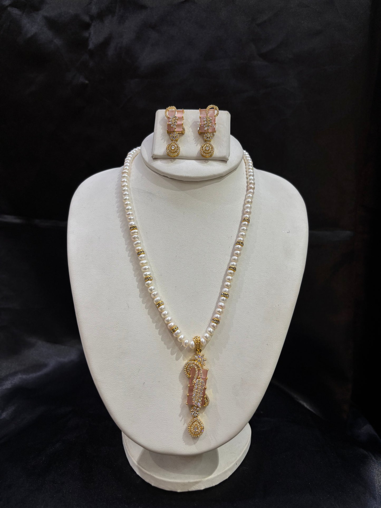 Freshwater Pearl Necklace Set with Blush Pink CZ Pendant – Code 50010