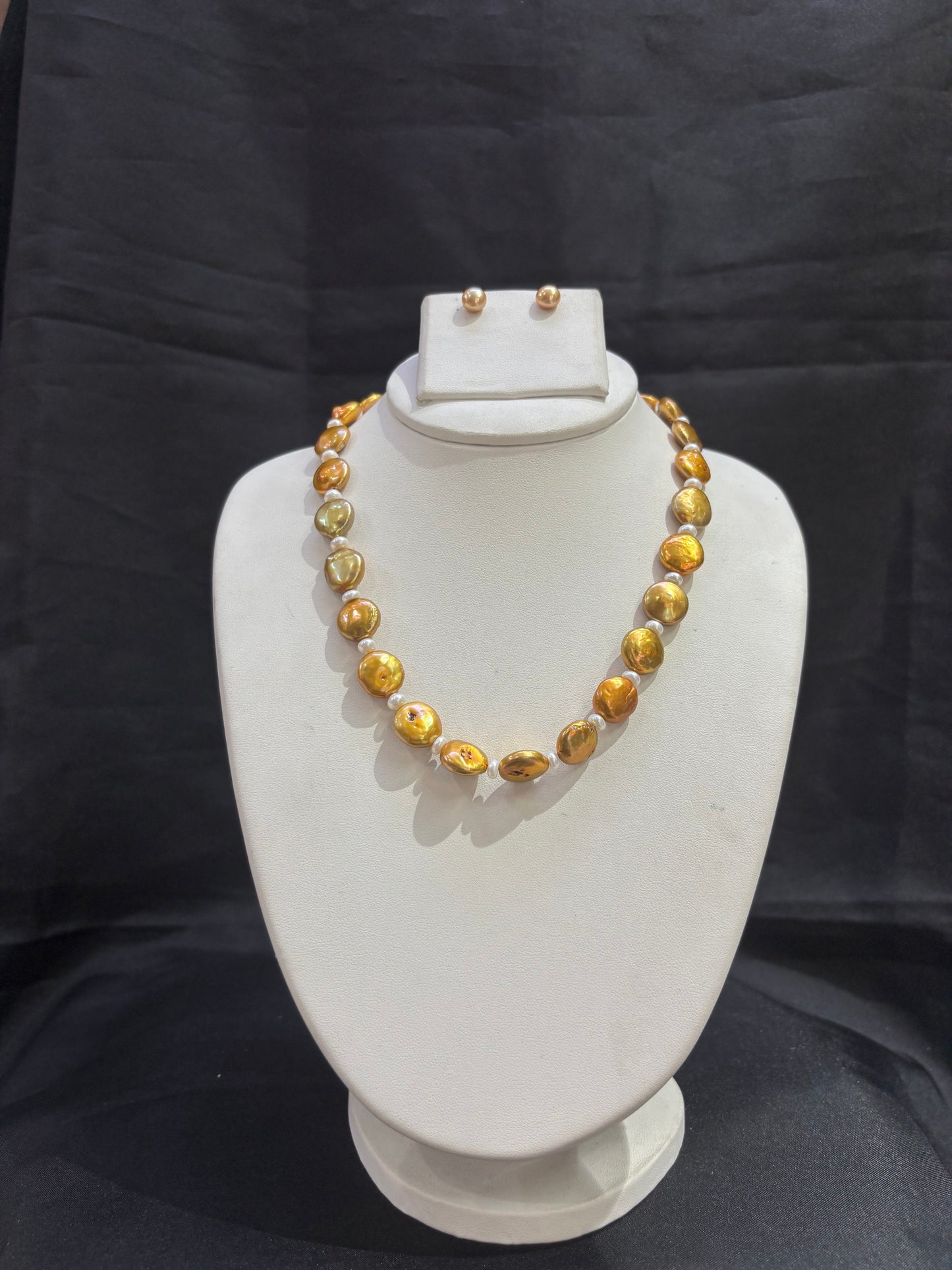 Golden Coin Pearl Necklace Set