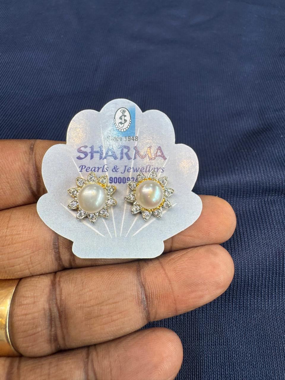 Pearl Floral Stud Earrings – Code 7002