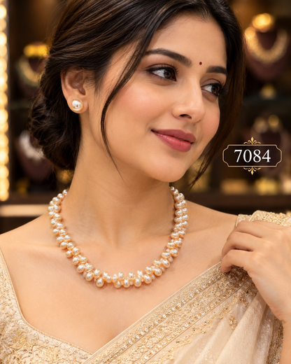Classic Pearl Collar Necklace