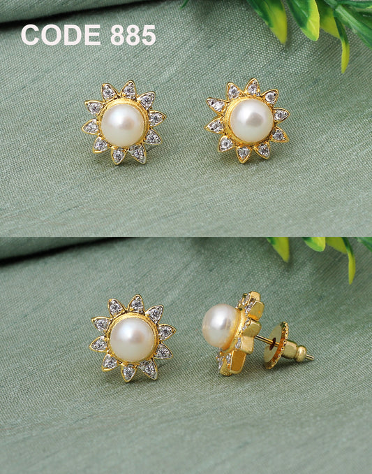 Sparkling Floral Stud Earrings | Freshwater Real Pearl