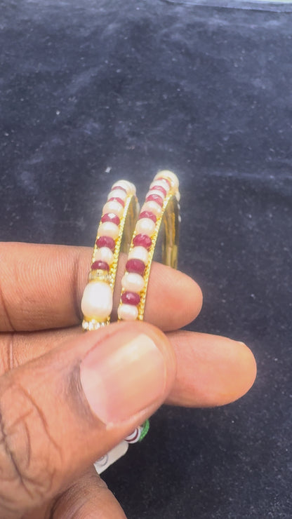 Pearl & red Onax bangle