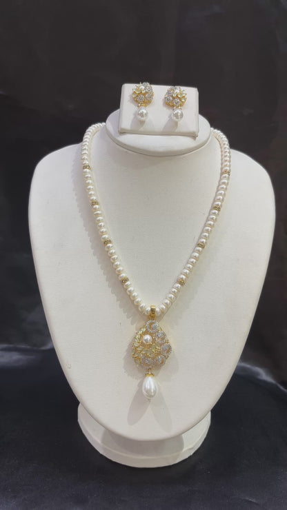 Freshwater Pearl Necklace Set with Elegant CZ Pendant – Code 50014