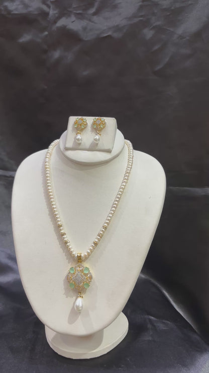 Freshwater Pearl Pendant Necklace Set – Code 50005